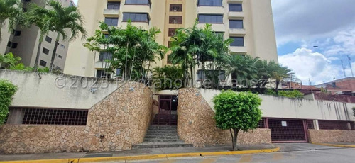 Apartamento En Venta Buenaventura Guatire 24-13998