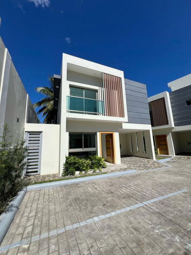 Vendo Casa Tipo Townhouse En Los Rios