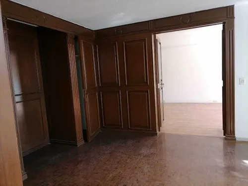 La Herradura Casa Negociable
