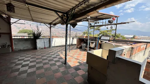 Casa En Venta En Sector De Castilla Cod 3926