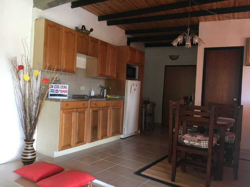 Imagen 4 de 22 de En Alquiler Anexo Macaracuay 130 M2 1h/1b/1pe