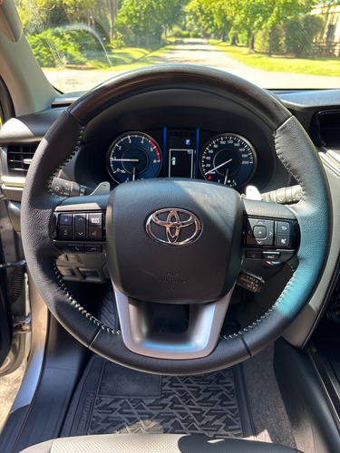Toyota Hilux SW4 2.8 Srx 204Cv 4X4 7As At