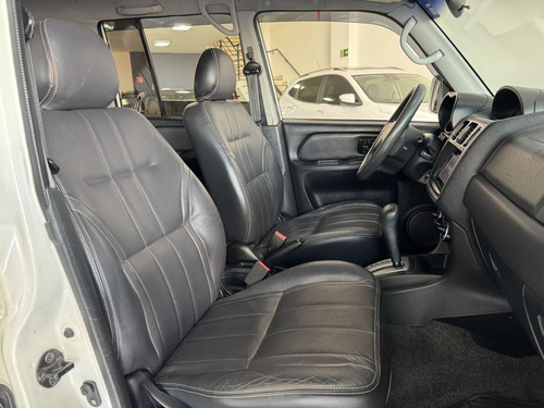 Mitsubishi Pajero TR4 2.0 16V 4P FLEX AUTOMÁTICO