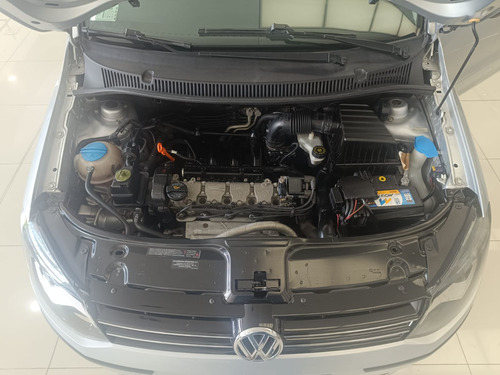 Volkswagen Suran 1.6 Comfortline 101cv