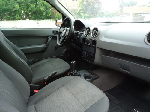 Volkswagem Gol 1.0 8 Válvulas