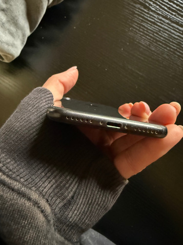 Apple Iphone Se Se (3a Generación, 64 Gb) - Azul Medianoche Azul Oscuro (Usado)