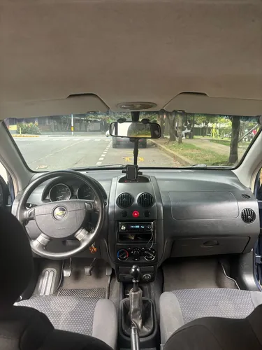 Chevrolet Aveo 1.6 Five