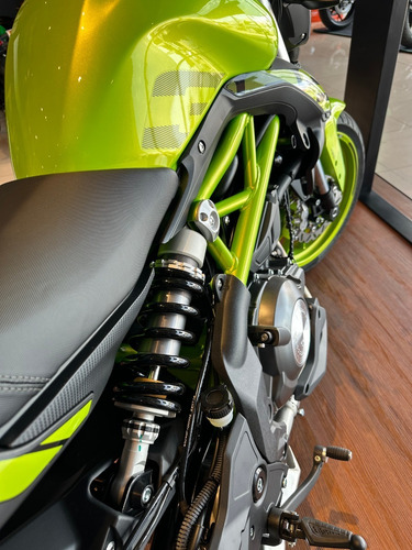 Imagen 12 de 17 de Benelli 302s