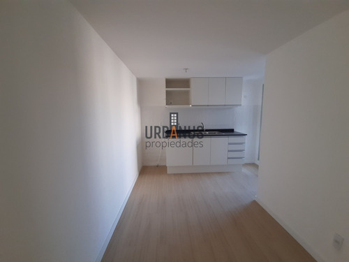 Apartamento A Estrenar Dos Dormitorios, Barrio Sur- Ref: 111