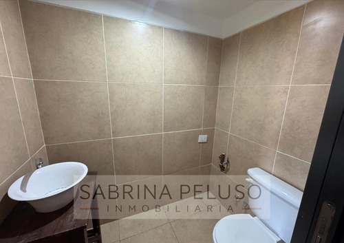 Venta Departamento 2 Ambientes En Moreno Centro