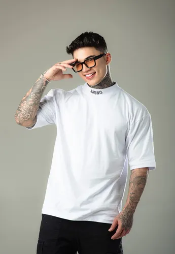 Oversized Branca Gola Estampada Camisão Lançamento Dmuniz