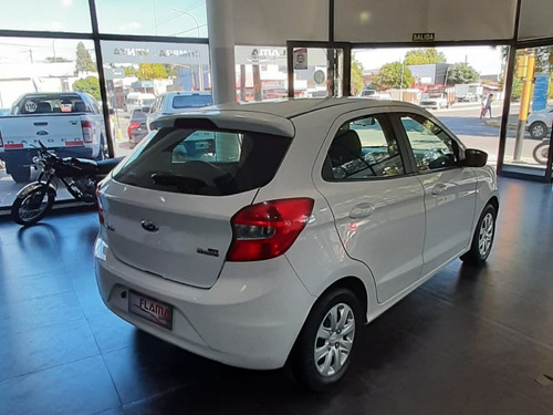 Ford Ka S 2017. Financio O Permuto