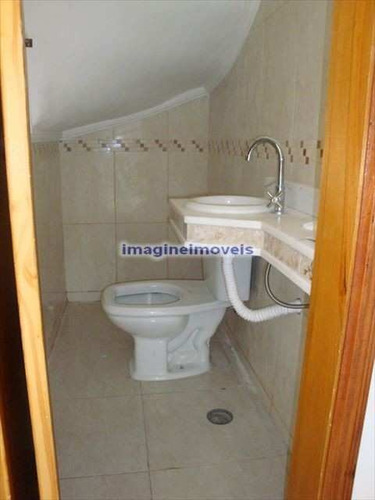 Imagem 5 de 6 de Sobrado No Carrão Com 3 Suítes, 5 Vagas, 200m² - So0230