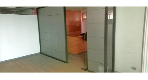 Imagen 10 de 30 de Arriendo Oficina De 681,81 M2, Metro Pedro De Valdivia