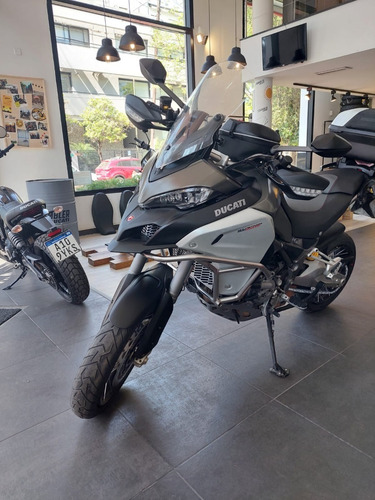 Imagen 4 de 13 de Ducati Multistrada 1200 Enduro Año 2017. 32000 Km. San Isidr