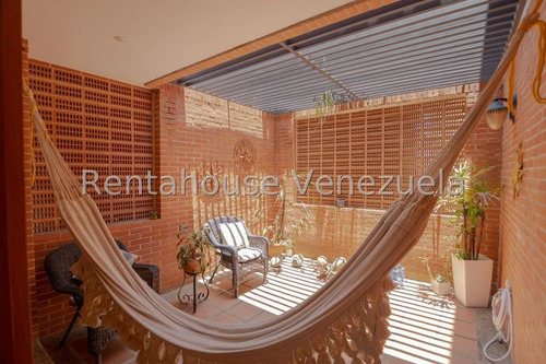 Townhouse ( 3 Niveles / Remodelado) Venta Caurimare ( Caurimare Tepuy ) Mls - 25-5517