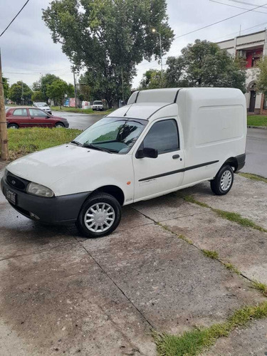 Ford Courier Furgoneta