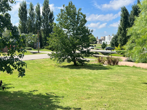 Venta Casa Barrio Privado