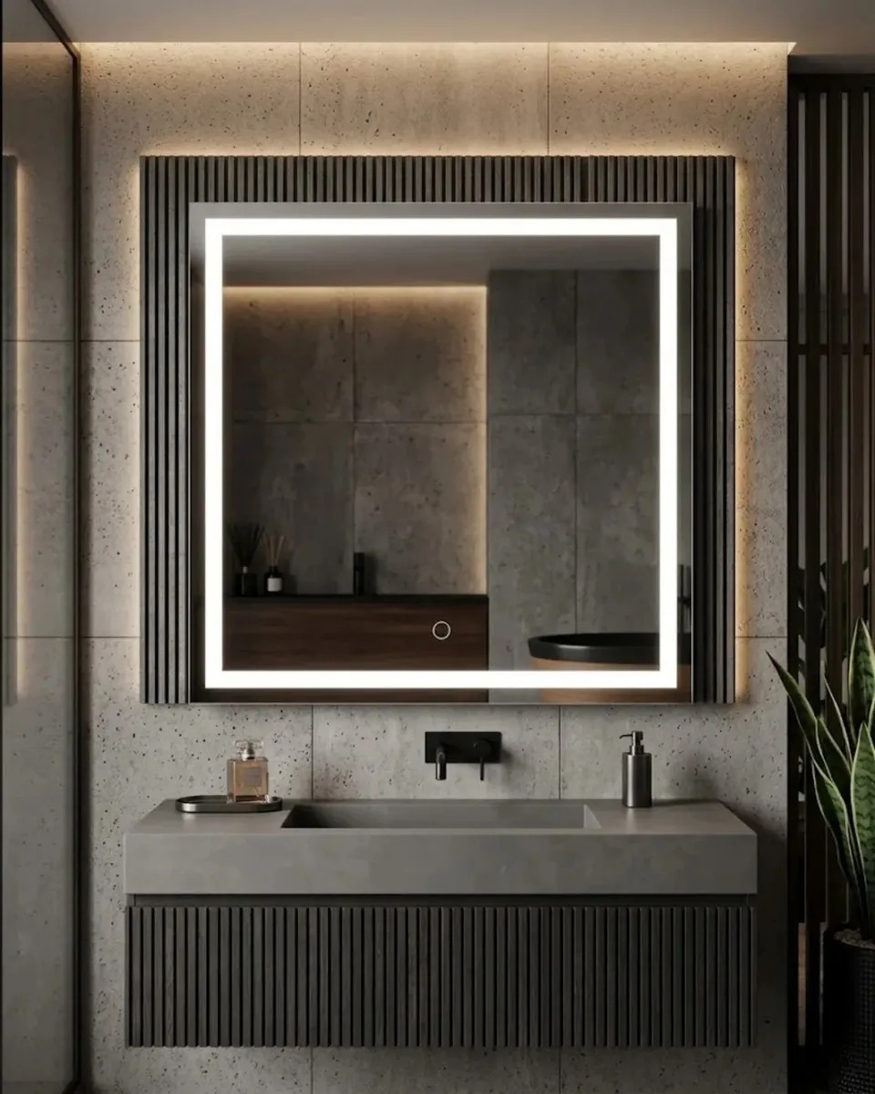 Espelho Jateado Quadrado Luxo Com Led 80x80 Cm Com Fonte Moldura Branco