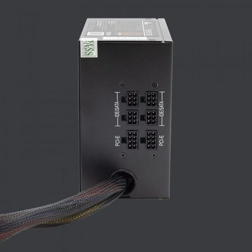 Fuente de poder para PC YeYian Serie 650 YFR-46201 650W negra 115V/230V