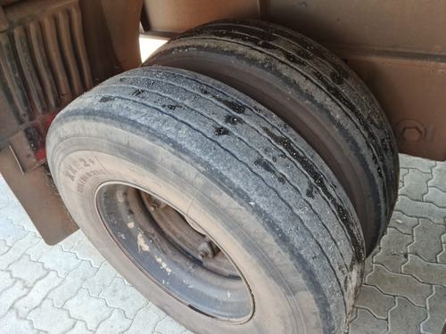 Carreta Bau Furgao 30 Pallets Randon Ano 2011 Com Pneus