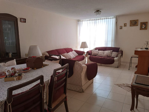 Casa En Venta En Cd Satelite, Naucalpan De Jaurez