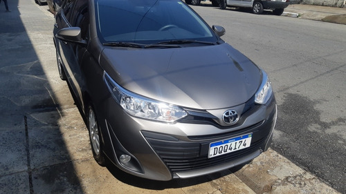 Imagem 2 de 9 de Toyota Yaris Yaris Xl Sedan 1.5