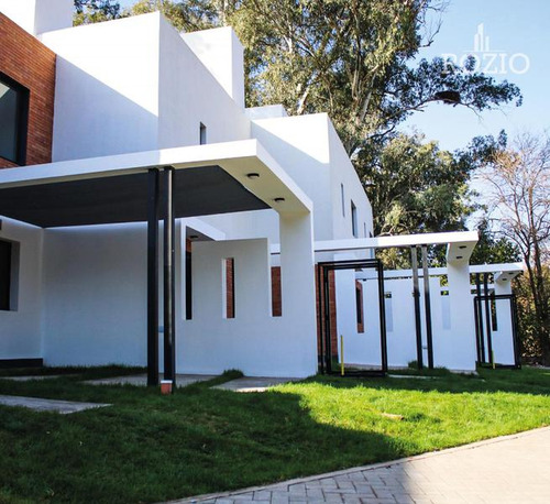 Duplex En Housing Alto Rivera - 3 Dormitorios
