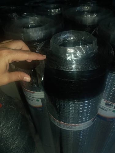 Imagen 3 de 8 de Mant Impermeabilizante Para Techo 3,2 Mm Edil