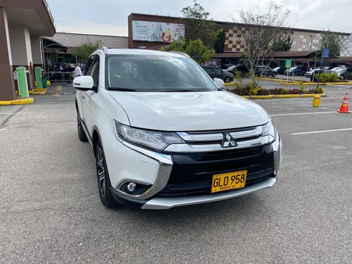Mitsubishi Outlander 3.0 Kaiteki