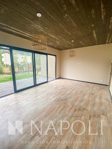Venta De Dúplex A Estrenar, En Ananda Canning