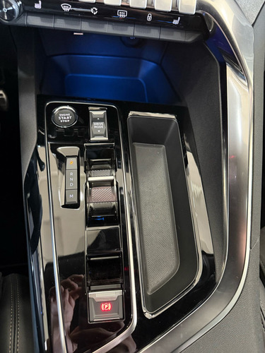 Peugeot 3008 1.6 Gt At