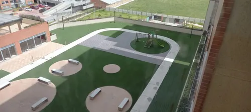 Apartamento En Venta En Castilla. Cod V12106
