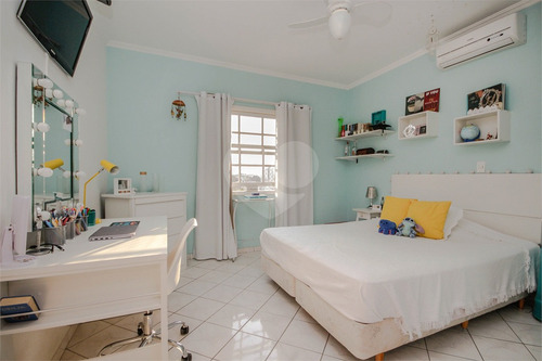 Imagem 16 de 30 de Casa Residencial - 3 Dorms - 1 Suite - 4 Vagas - À Venda No Parque São Domingos - Reo584550