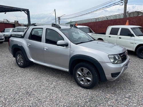 Renault Duster Oroch 2.0 Privilege