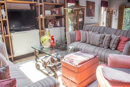 Casa En Bosques De Las Lomas, Miguel Hidalgo Con 3 Habitaciones