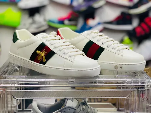 Tenis gucci cheap abelha original
