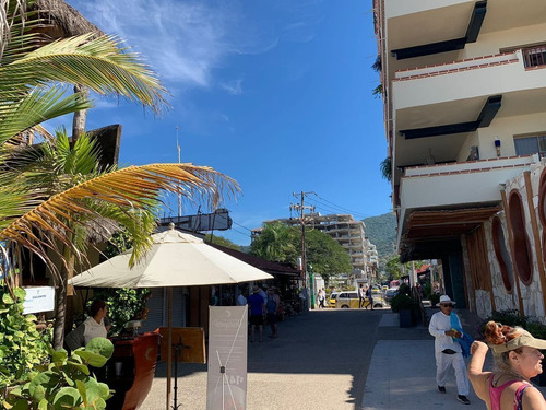 Imagen 3 de 23 de Departamento En Venta En Zona Romántica Con Vista Bahia Y Ce
