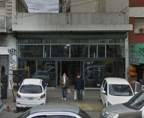 Local | Av. Rivadavia 12692