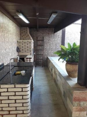 Imagem 5 de 8 de Casa Lado Praia Com Piscina E 2 Quartos Em Mongaguá-sp