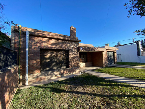 Casa En Venta En Los Boulevares