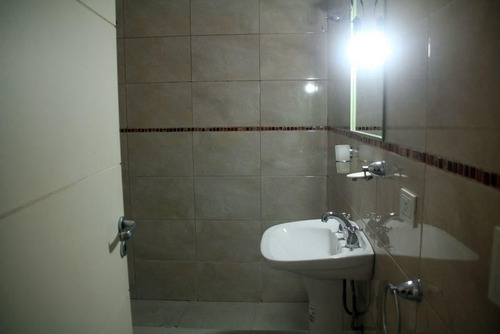 Ph 2 Ambientes Con Patio Y Cochera