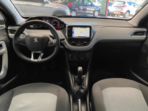 Peugeot 208 1.5 Allure Touchscreen 2014