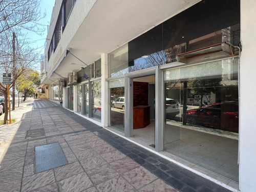 Local Comercial En Venta 47 M2. B° Centro, Villa Carlos Paz.