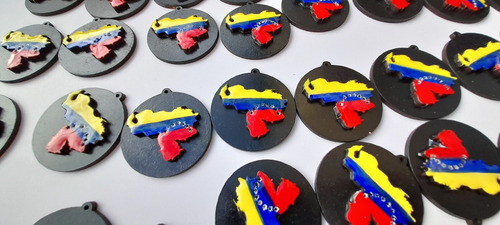 Imagen 2 de 2 de Llaveros Venezuela Recuerdos Mdf