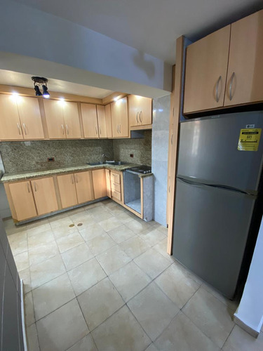 *apto En Alquiler O Venta Semi-amoblado En San Diego. An