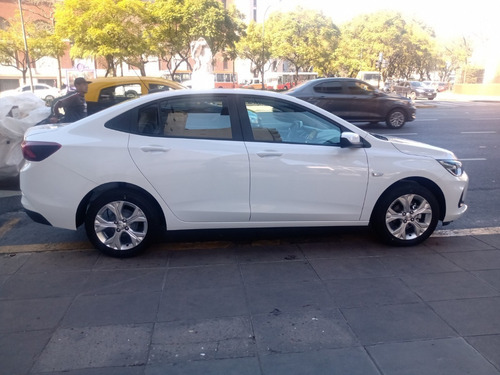 Imagen 3 de 15 de Chevrolet Onix Plus Ltz Prism Manual 2023 Automatico Gall 6