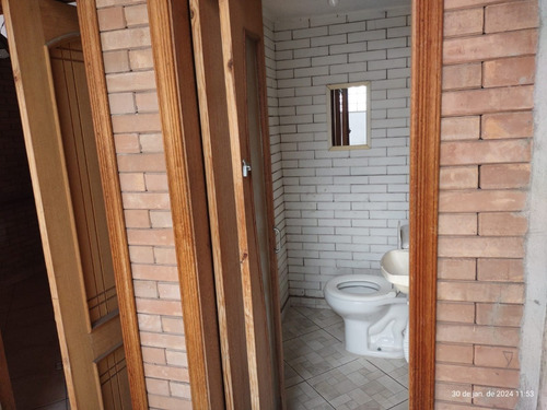 Casa Com 250 M² Com 4 Dorms Sendo 1 Suíte E 5 Banheiros Cz Americana E 2 Vgs Cobertas -jaçanã