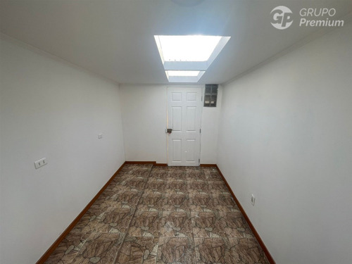 Casa Recién Remodelada 3 Dorm.1b En Arriendo En Maipú