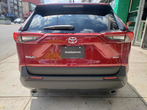 Imagen 4 de 15 de Toyota Rav4 2021 2.5 Xle 4wd At 176 Hp